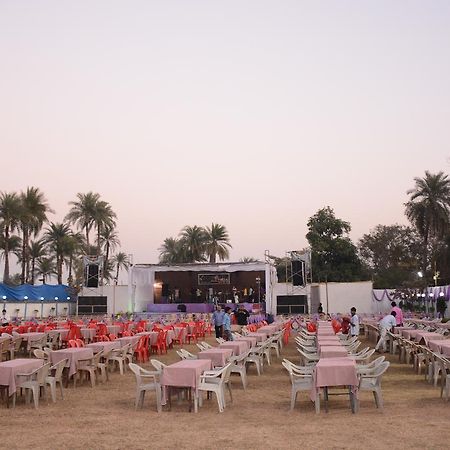 Dariya Darshan Hotel Daman Exterior photo